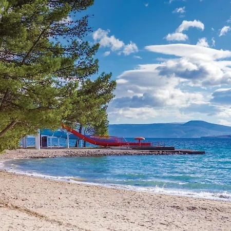Awesome In With Outdoor Swimming Pool Šmrika