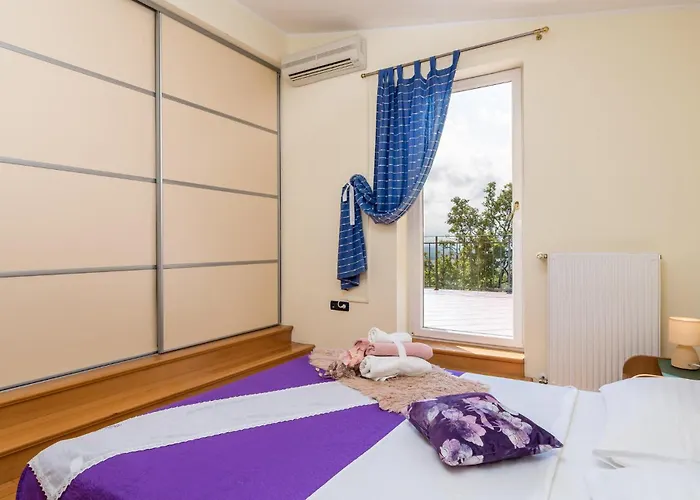 Stunning In Tatil Evi Šmrika