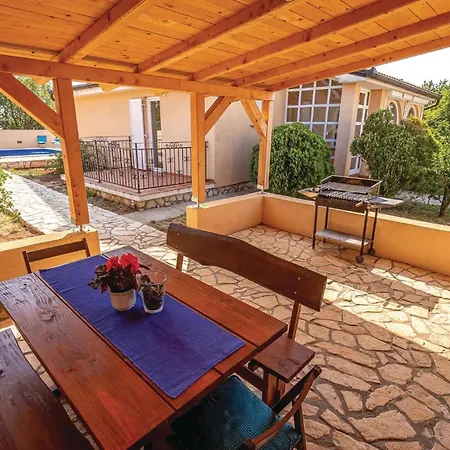 Awesome In With Outdoor Swimming Pool Holiday home
